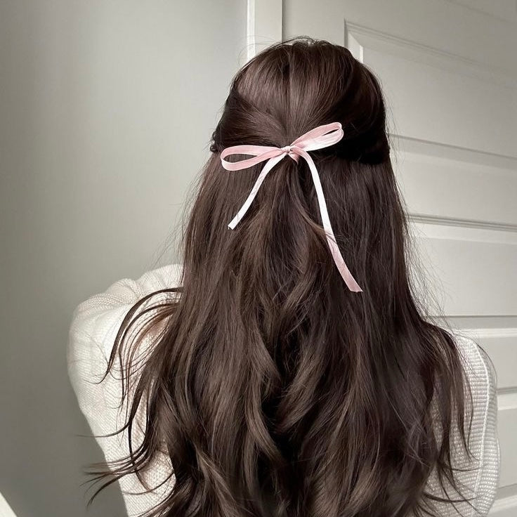 Strengthens hair
