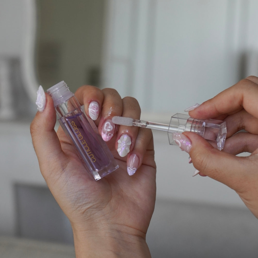 
                  
                    Cuticle Gloss
                  
                