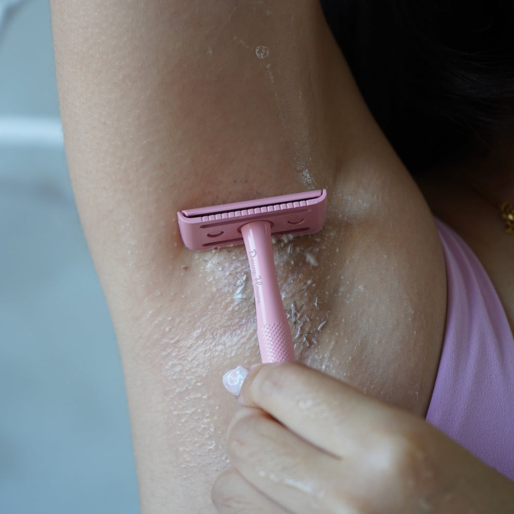 
                  
                    The Close Shave Razor
                  
                