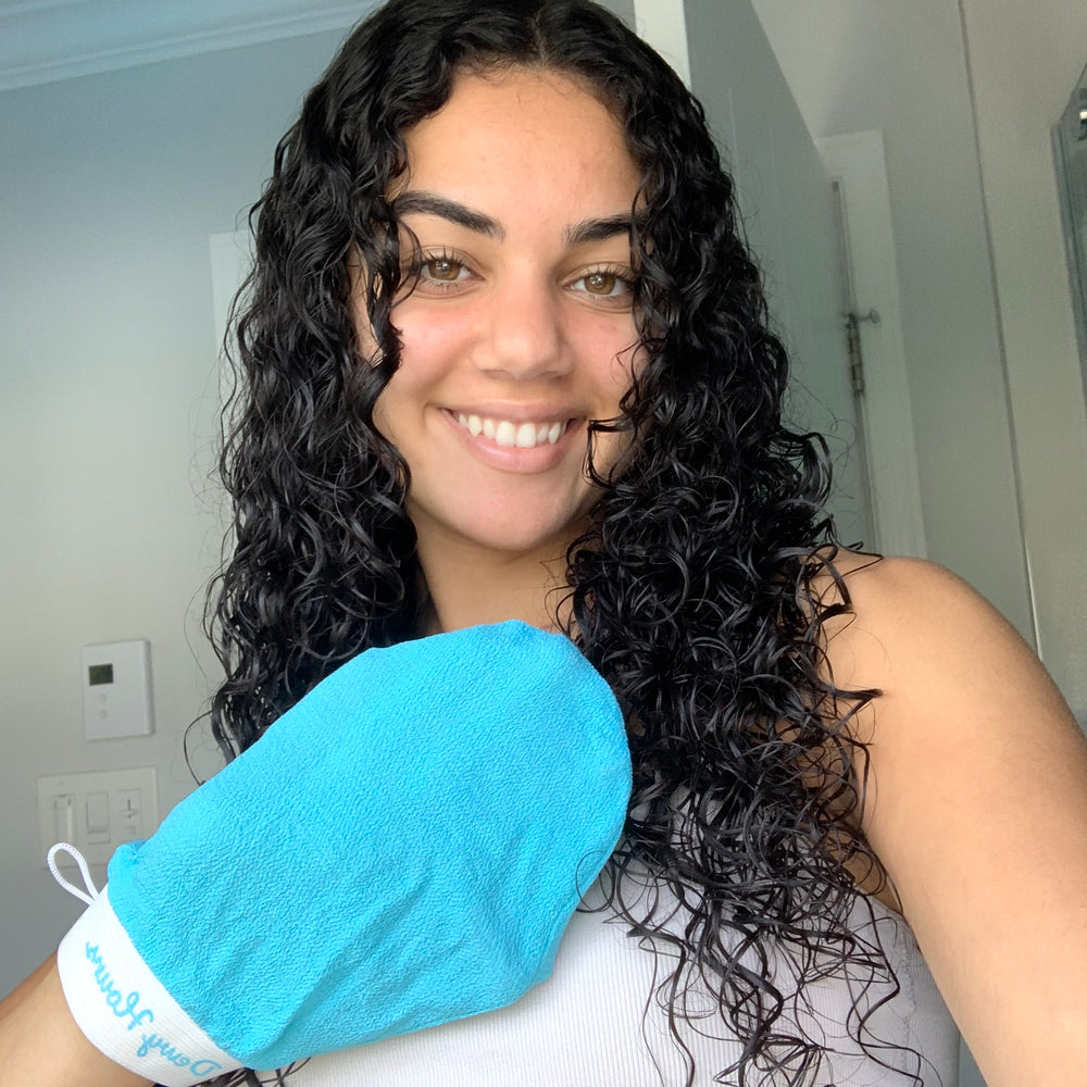 
                  
                    Exfoliating Body Glove - Dewy Hours
                  
                